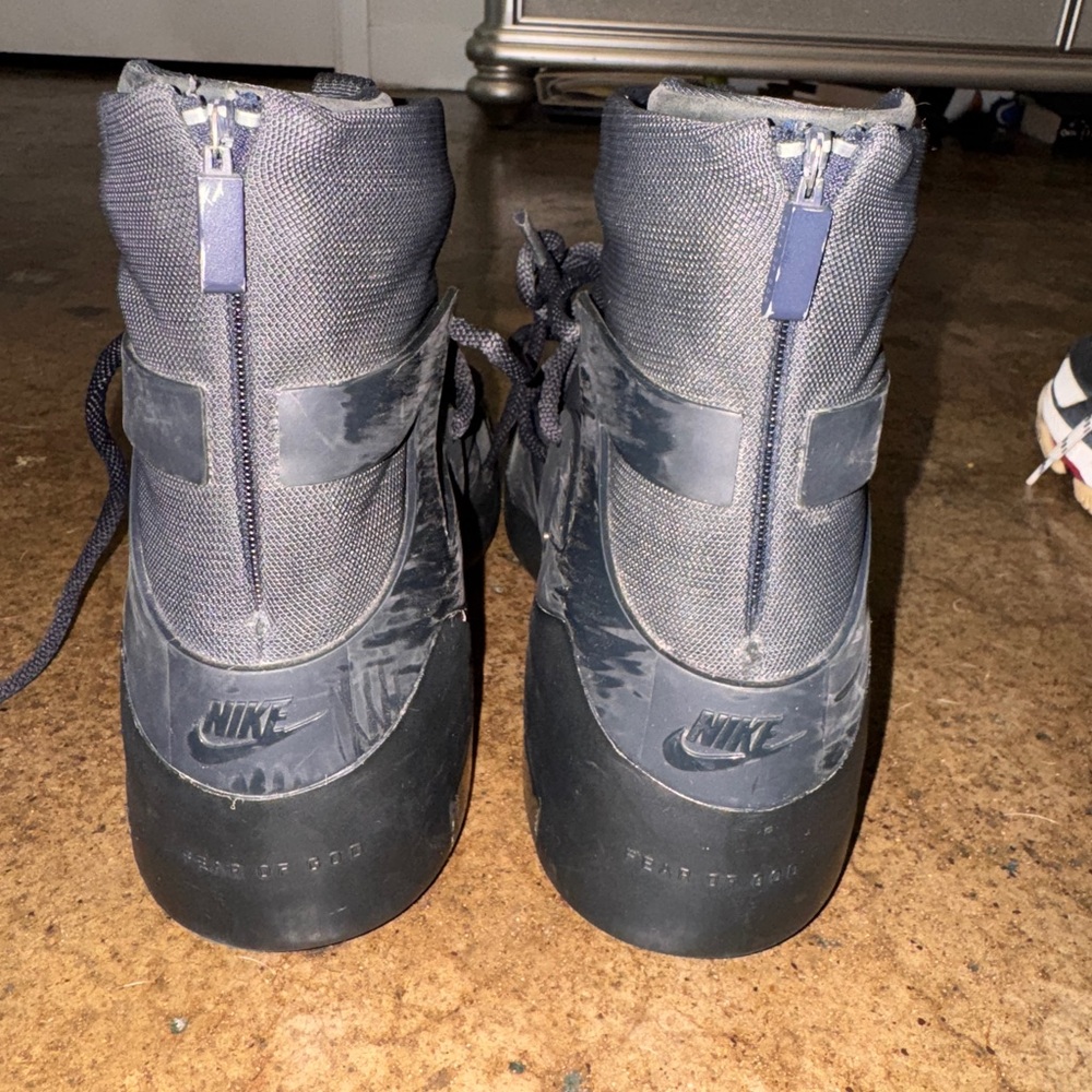 Nike High-Top Sneakers in Navy